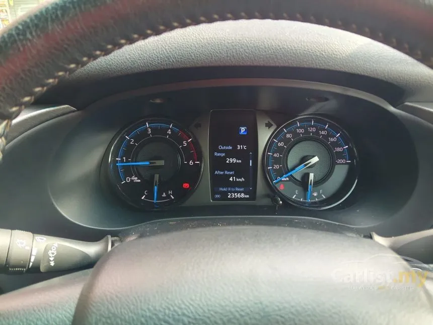 2024 Toyota Hilux Rogue Dual Cab Pickup