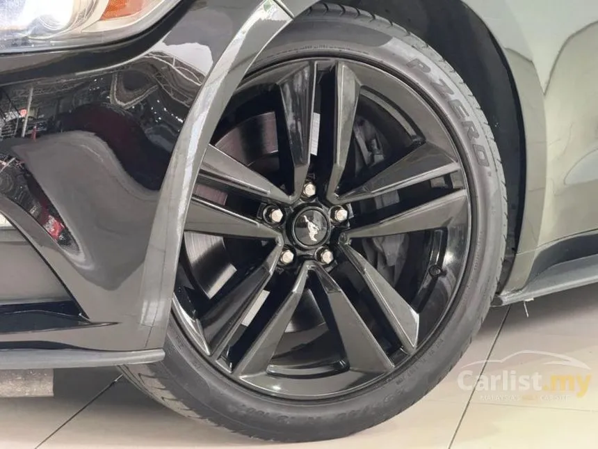 2018 Ford MUSTANG EcoBoost Coupe