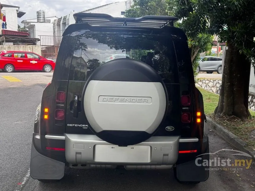 2021 Land Rover Defender 110 D300 SUV