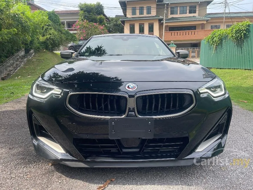 2022 BMW M240i xDrive Coupe