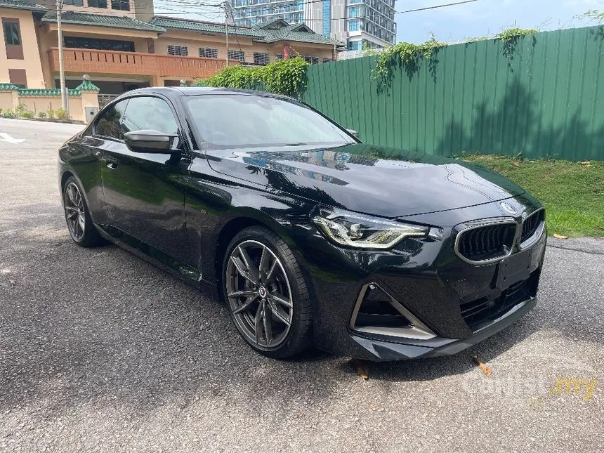 2022 BMW M240i xDrive Coupe