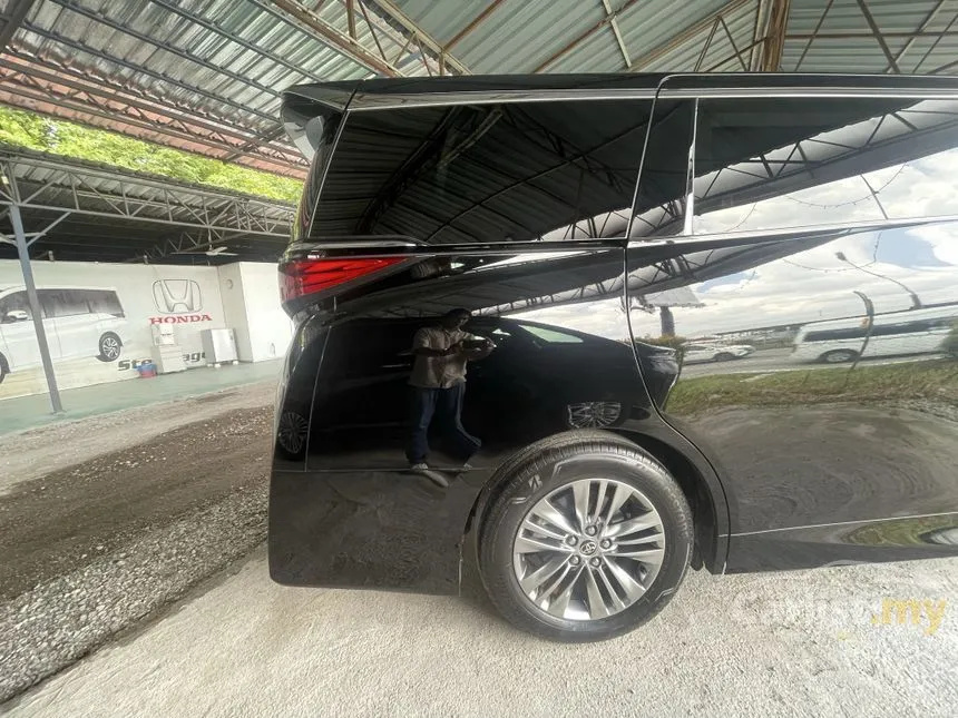 2023 Toyota Alphard Z MPV