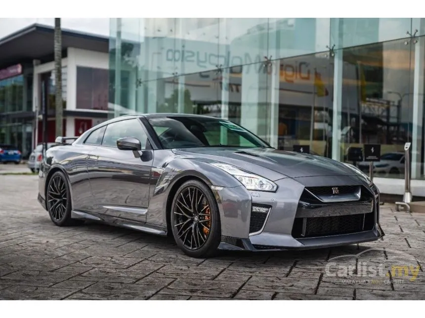 2020 Nissan GT-R Recaro Coupe