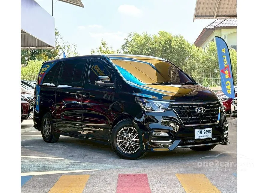 2019 Hyundai H-1 Deluxe Van