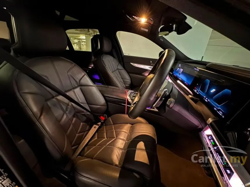 2024 BMW 750e xDrive M Sport Pure Excellence Sedan
