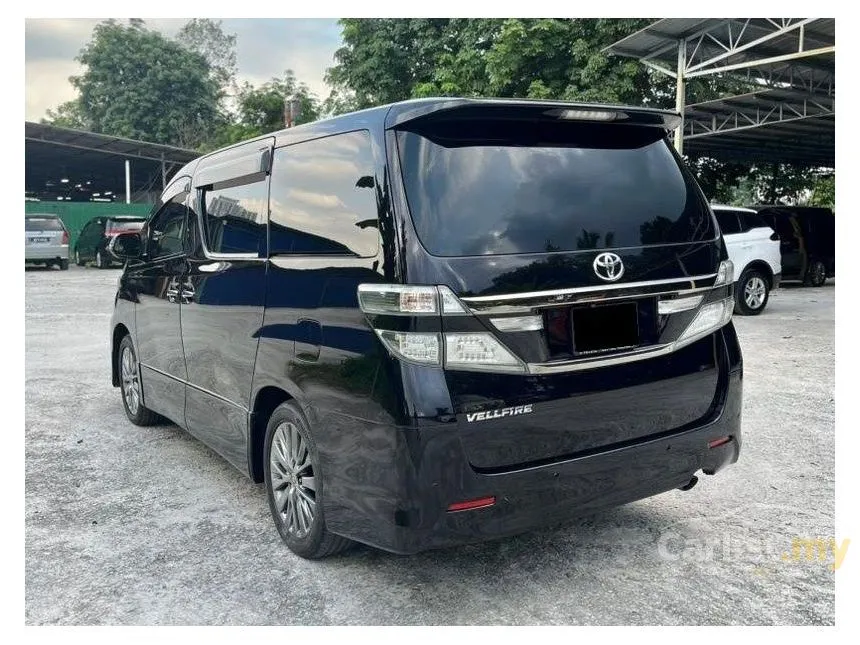 2013 Toyota Vellfire Z Golden Eyes MPV
