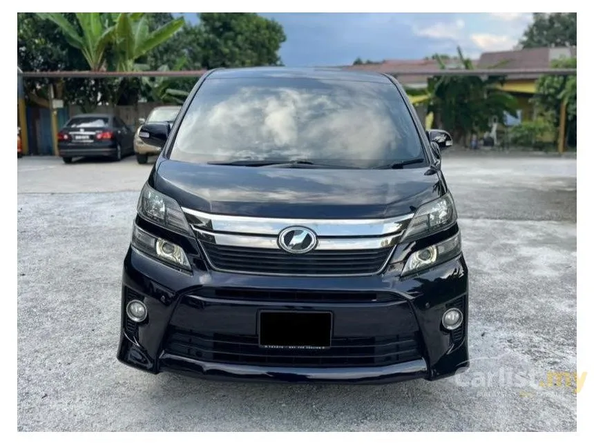 2013 Toyota Vellfire Z Golden Eyes MPV