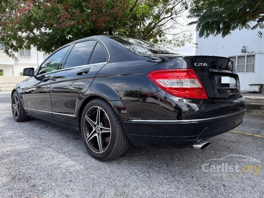 2011 Mercedes-Benz C250 Avantgarde CGI Sedan
