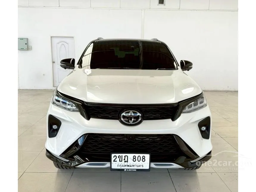 2021 Toyota FORTUNER Legender (Black top) SUV