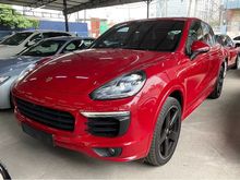 2016 Porsche Cayenne 4.1 S Diesel Red (Bose, Panroof, Keyless, PDLS, Memory Seat, Compass, 360 Surround Cam, Air matic, PASM)