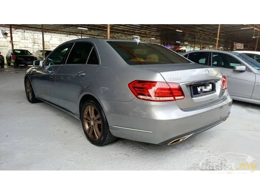 2014 Mercedes-Benz E200 Avantgarde Sedan