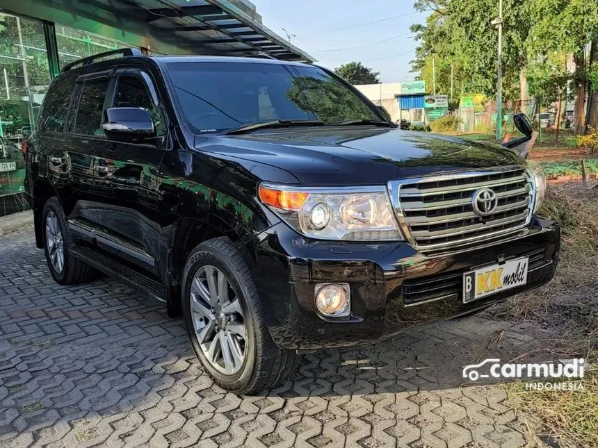 2012 Toyota Land Cruiser Full Spec E VX SUV