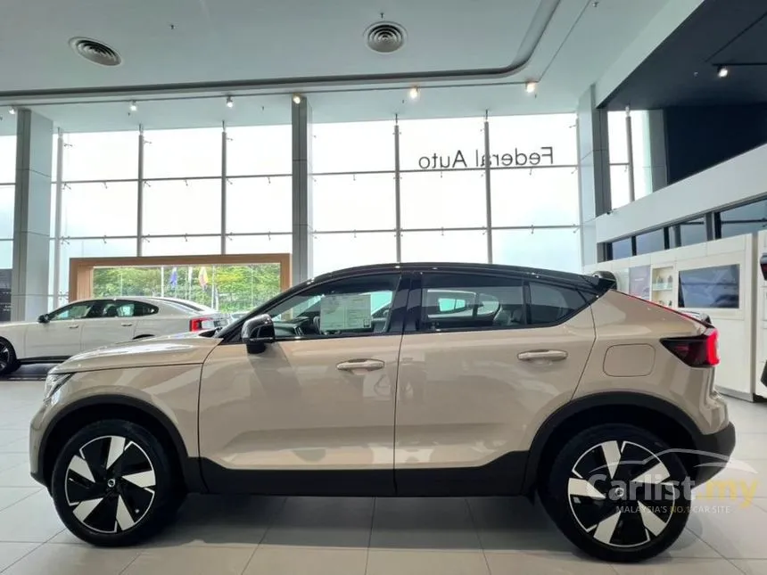 2026 Volvo EC40 Ultra SUV