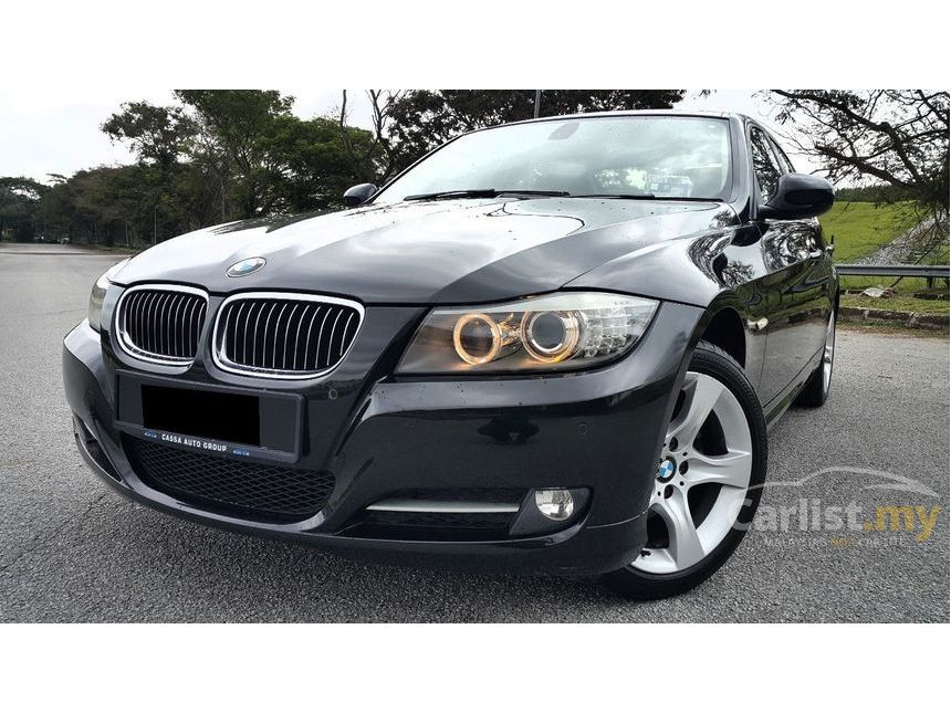 BMW 323i 2012 Exclusive Elite 2.5 in Kuala Lumpur 
