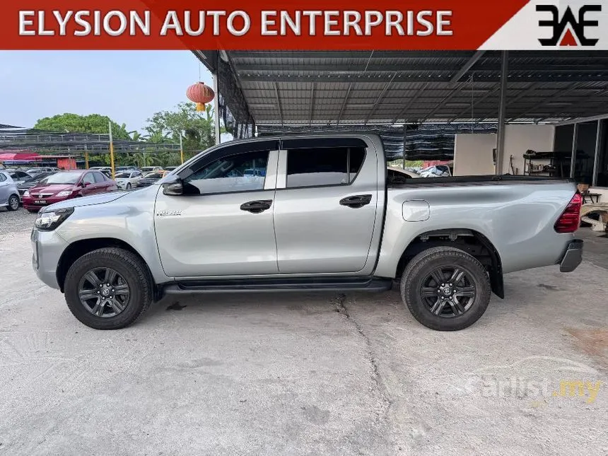 2020 Toyota Hilux E Dual Cab Pickup Truck