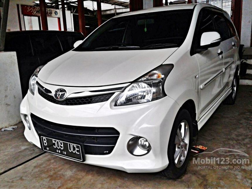 Jual Mobil  Toyota Avanza  2013  Veloz  1 5 di Jawa Barat 