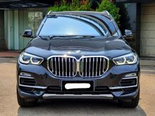2019 BMW X5 3.0 xDrive40i xLine SUV hitam kilometer 10ribuan
