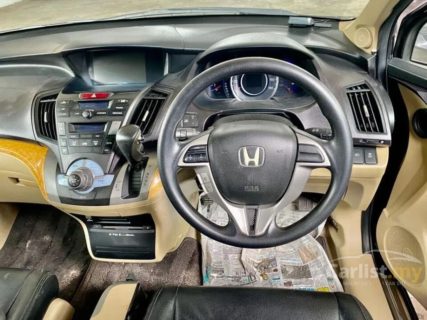 2011 Honda Odyssey Absolute MPV