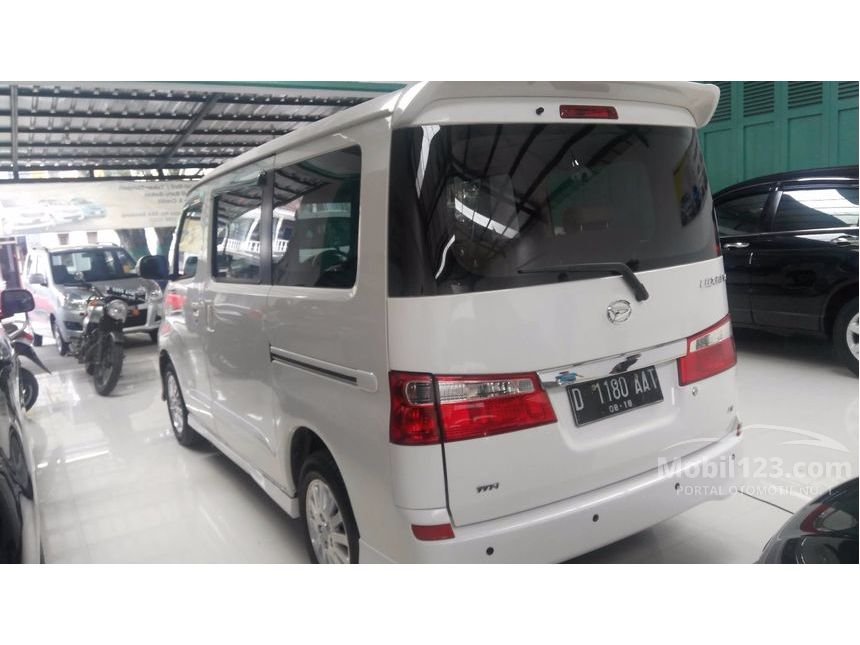 Daihatsu Luxio Ditemukan 318 Penawaran Mobil Bekas Daihatsu Luxio