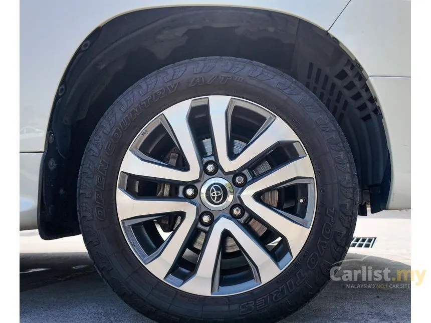 2015 Toyota Land Cruiser URJ202 ZX SUV