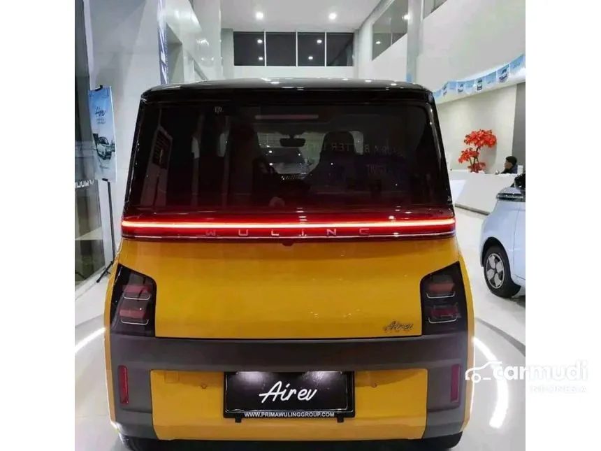 2024 Wuling EV Air ev Lite Long Range Hatchback