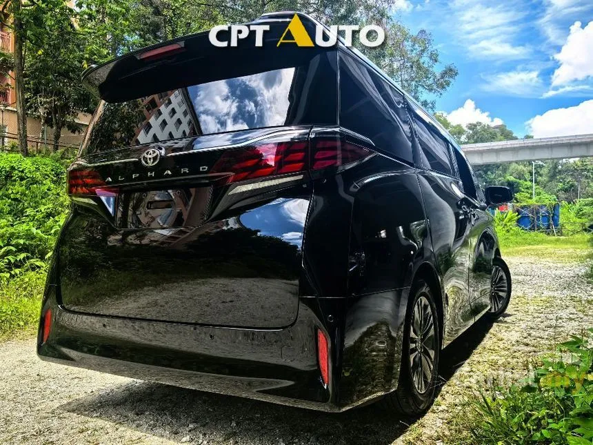 2023 Toyota Alphard Executive Lounge MPV