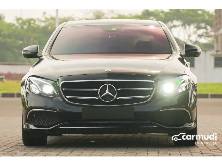 2019 Mercedes-Benz E300 Avantgarde SportStyle Sedan