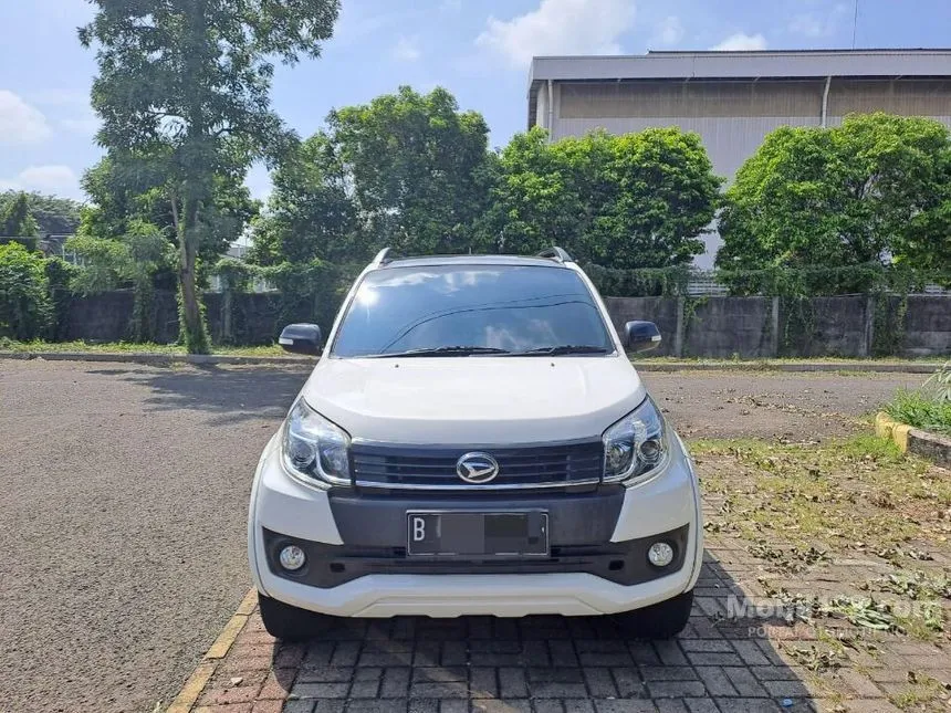 Jual Mobil Daihatsu Terios 2017 R 1.5 di DKI Jakarta Automatic SUV Putih Rp 140.000.000