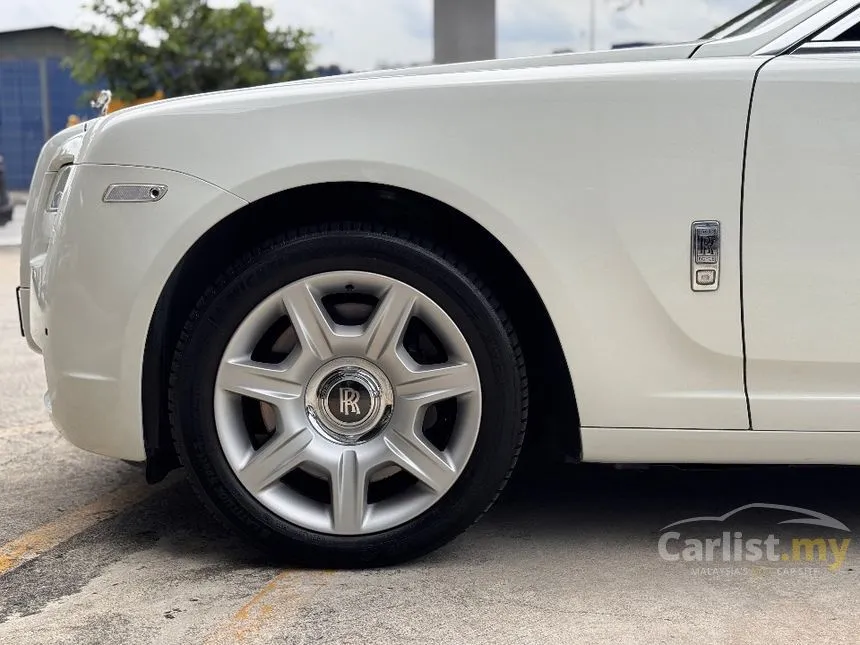 2012 Rolls-Royce Ghost Extended Wheelbase Sedan