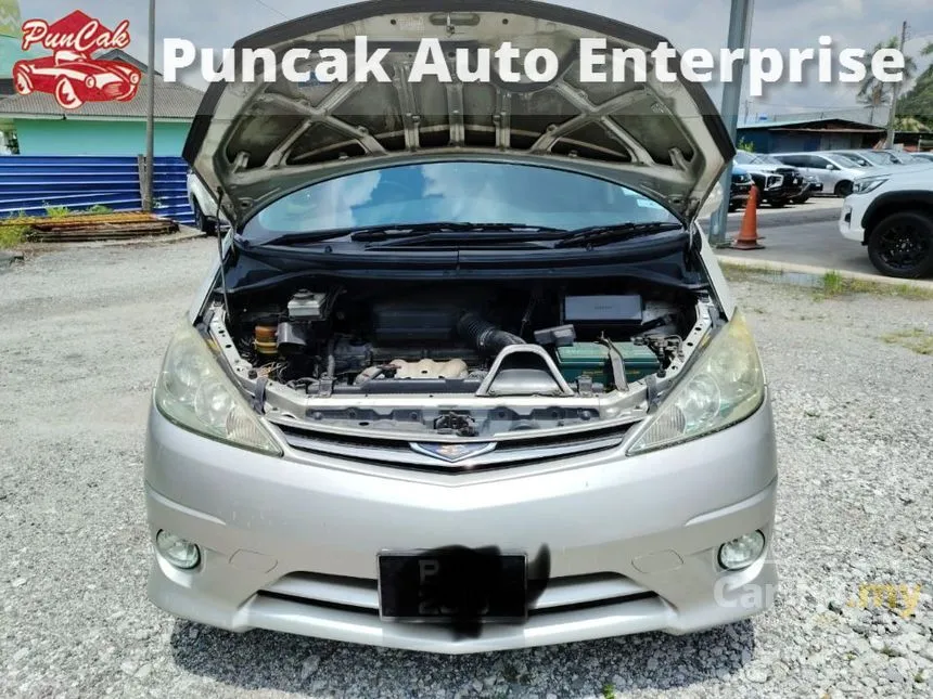 2004 Toyota Estima Aeras MPV