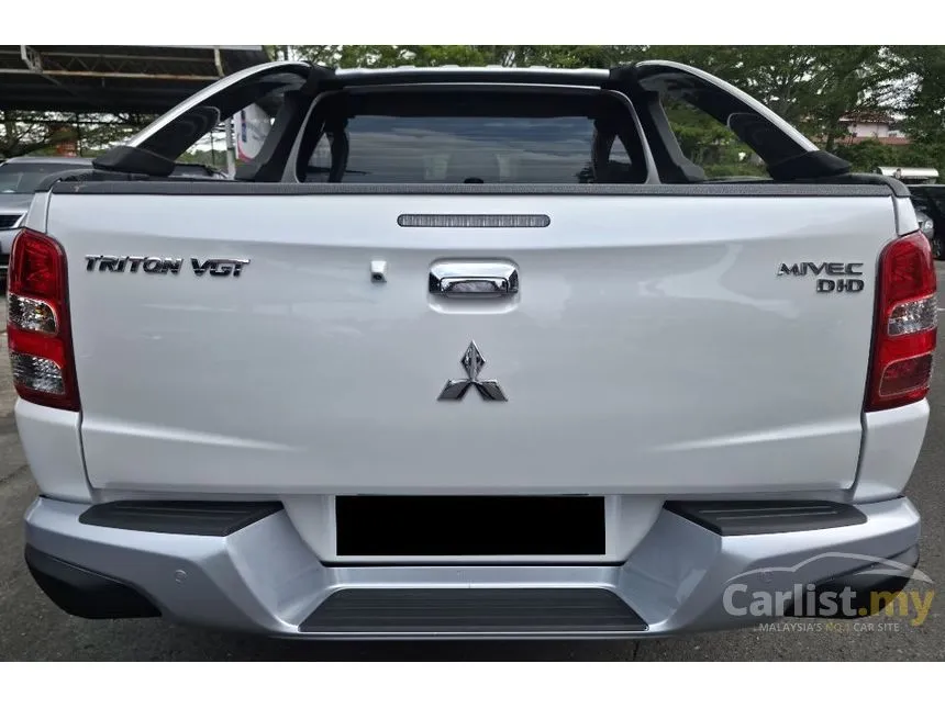 2016 Mitsubishi Triton VGT Dual Cab 4X4 Pickup