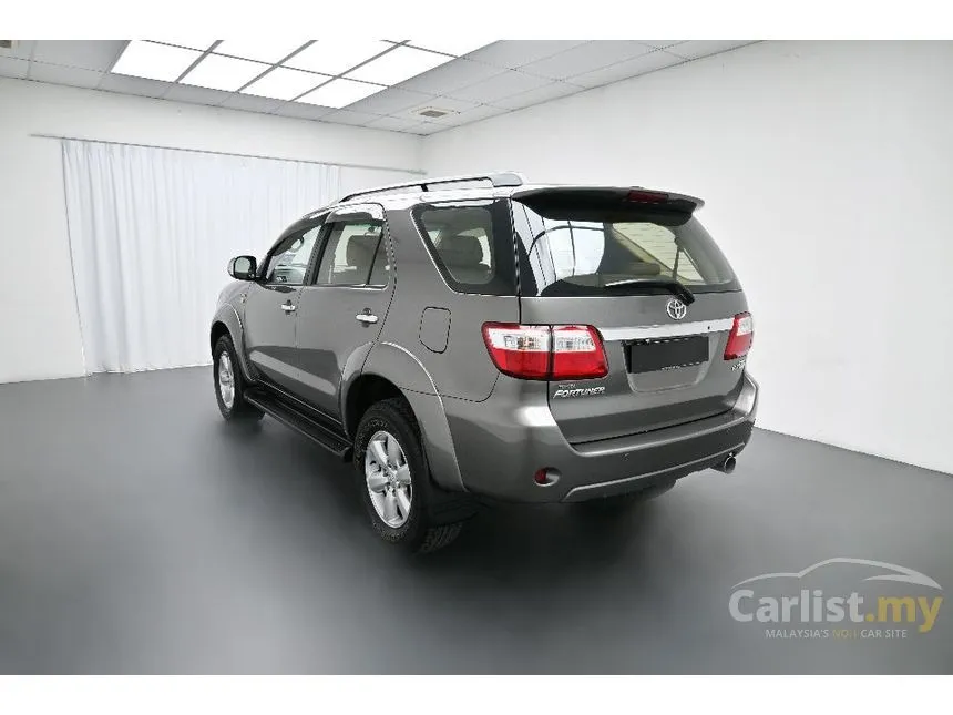 2009 Toyota Fortuner V SUV