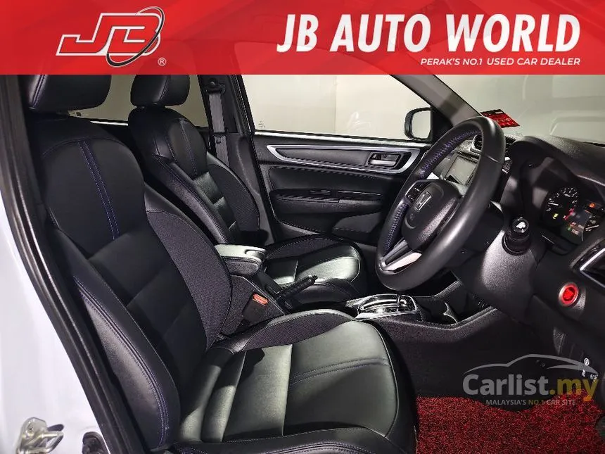 2023 Honda WR-V V SUV