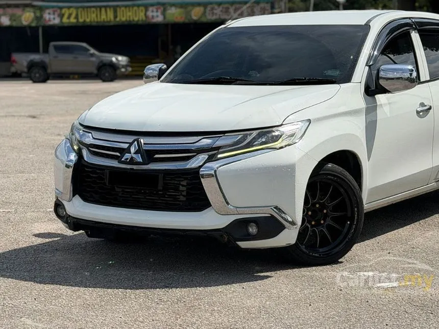 2015 Mitsubishi Triton Lite Dual Cab 4X2 Pickup