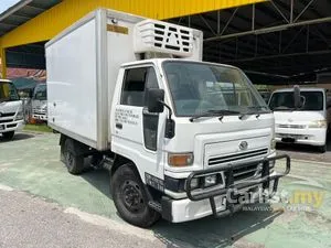 2009 Daihatsu Delta 2.8 V58 Luton Van Lorry