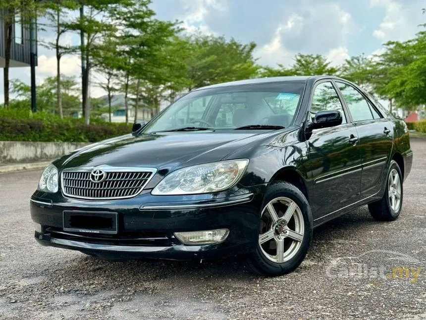 2004 Toyota Camry E Sedan