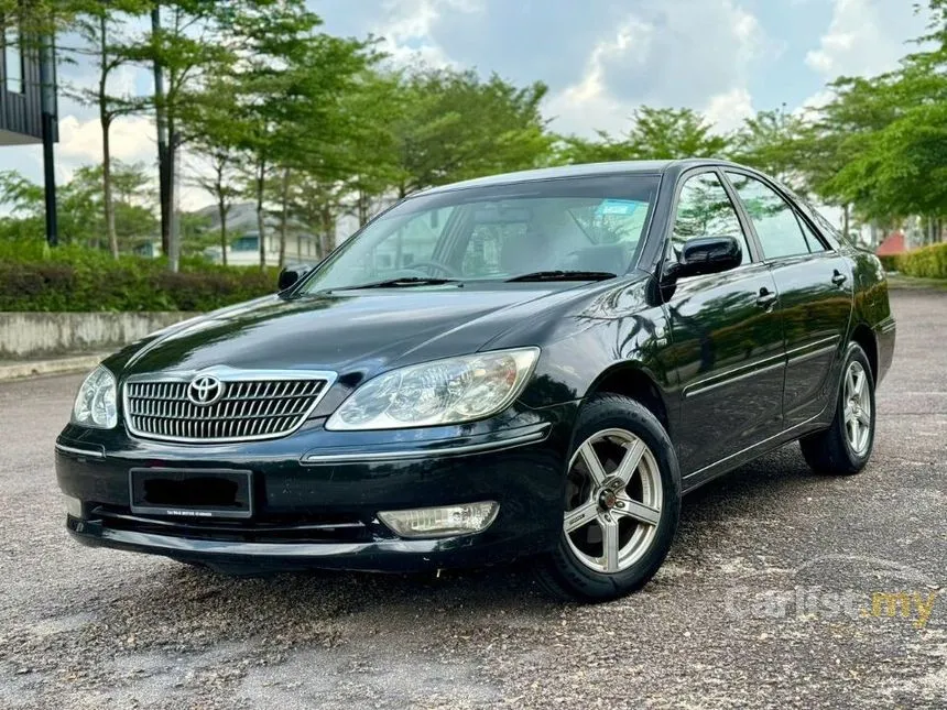 2004 Toyota Camry E Sedan