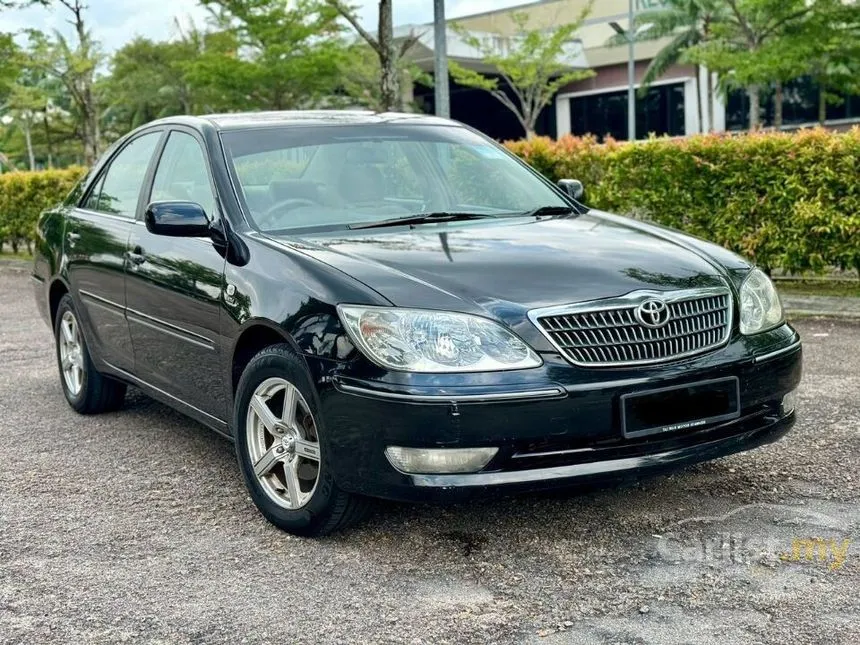 2004 Toyota Camry E Sedan