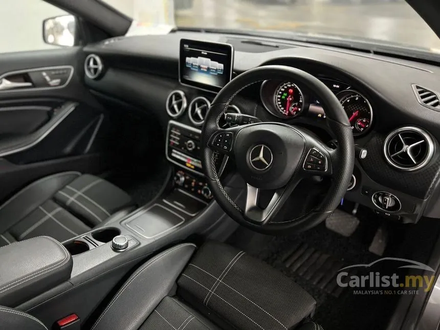 2015 Mercedes-Benz A180 Urban Line Hatchback