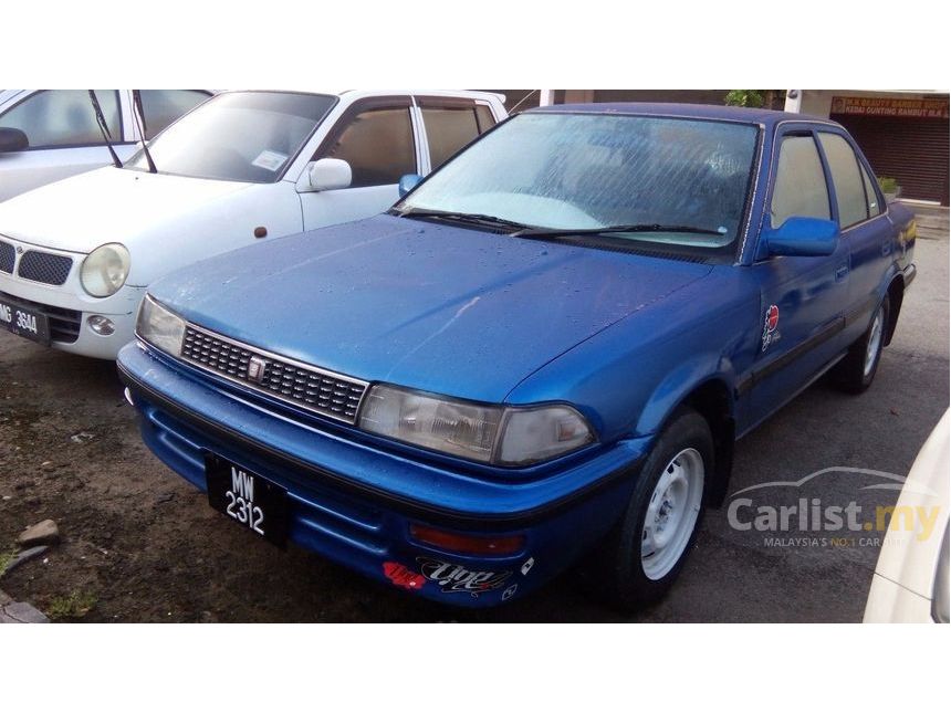 Toyota Corolla 1990 SE 1.3 in Selangor Manual Sedan Blue 