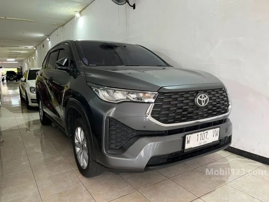 2022 Toyota Kijang Innova Zenix V (Non Premium Color) MPV