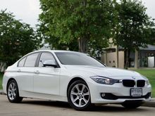 2014 BMW 320i 2.0 F30 (ปี 11-16) Sedan AT