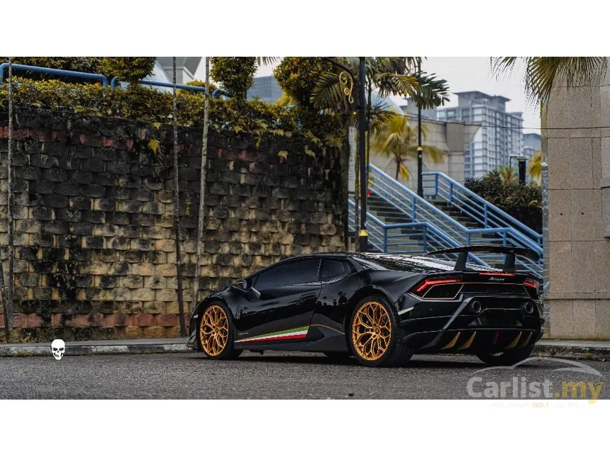 2018 Lamborghini Huracan Performante Coupe