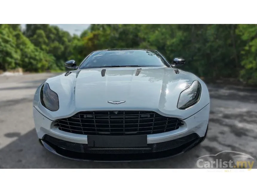 2018 Aston Martin DB11 V12 Coupe