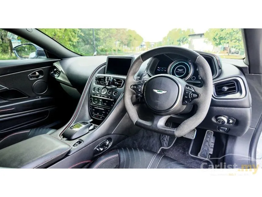 2018 Aston Martin DB11 V12 Coupe