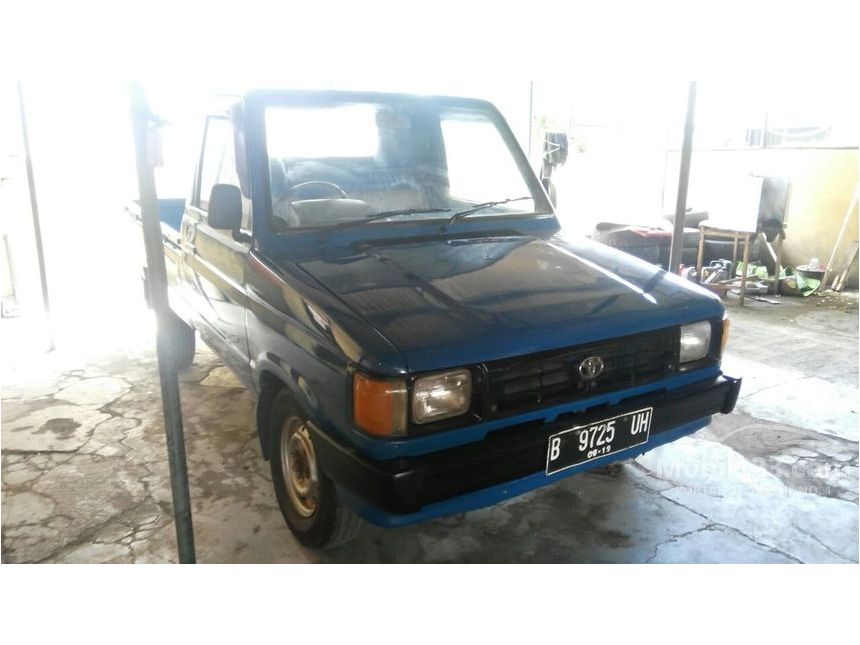 Jual Mobil Toyota Kijang Pick Up 1996 1 8 Di Jawa Barat Manual Pick Up Biru Rp 35 500 000 4657835 Mobil123 Com