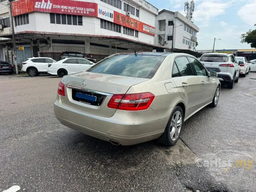 2010 Mercedes-Benz E300 Avantgarde Sedan