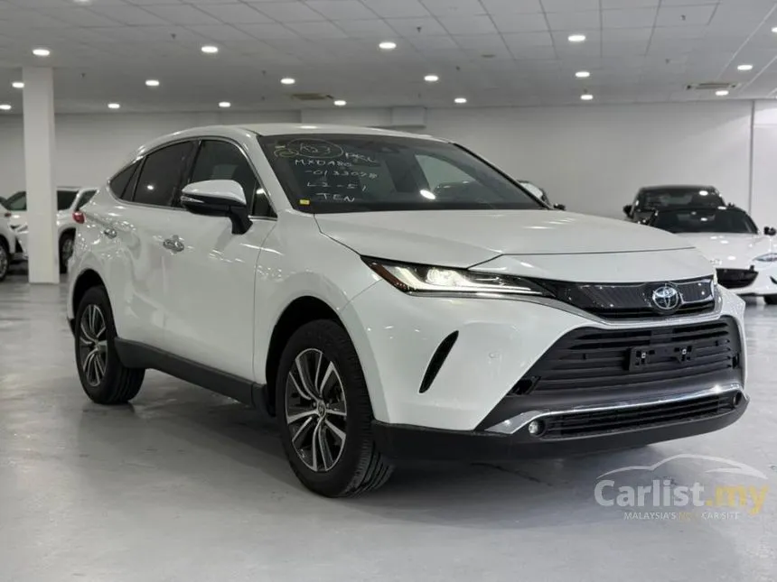 2025 Toyota Harrier Luxury SUV