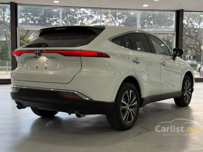 2025 Toyota Harrier Luxury SUV