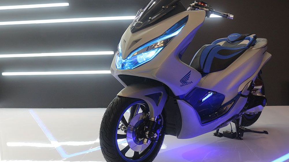 Honda Pcx 2018 Dimodif Bergaya Futuristik Modifikasi Otospirit Com